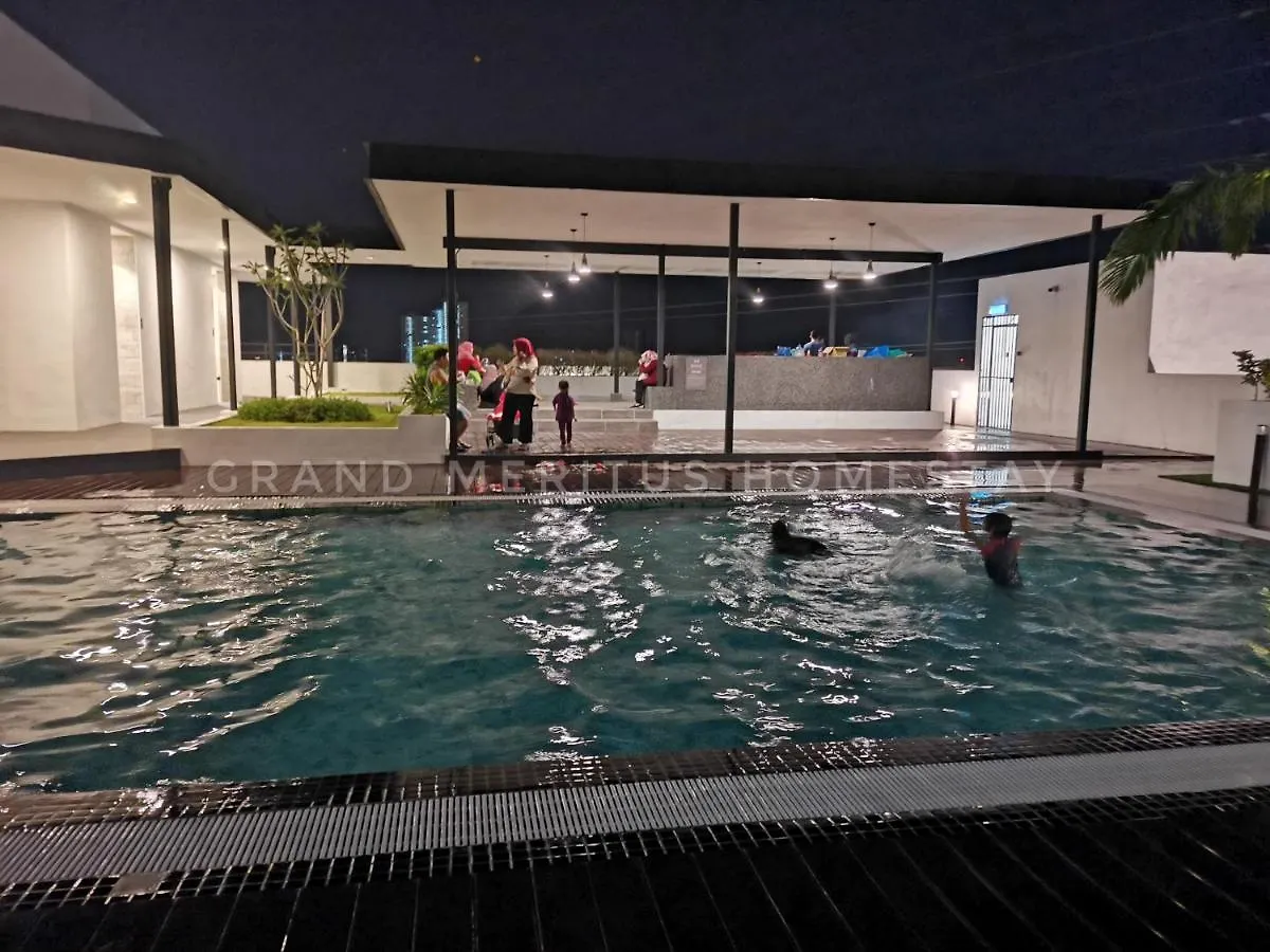 Grand Meritus Homestay @Penang Perai Apartment